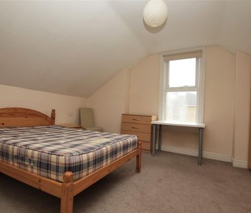 Kipling Avenue, Bath - Photo 1