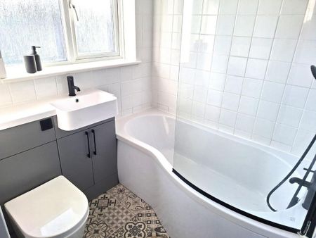 1 bedroom house to rent - Photo 2