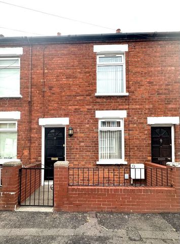 38 Benburb Street, Belfast BT12 6JG - Photo 3