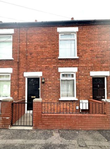 38 Benburb Street, Belfast BT12 6JG - Photo 4