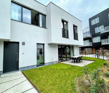 House - for rent - Photo 4
