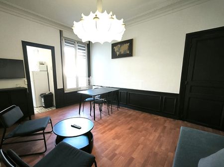 Apartment - Photo 4