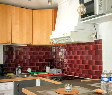 Logement à Paris, Location meublée - Photo 6