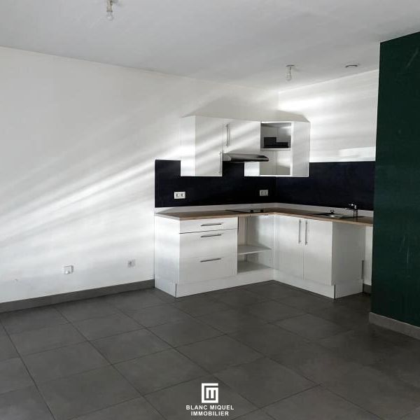 Location Appartement 3 pièces 50m² BORDEAUX 33800 - Photo 1