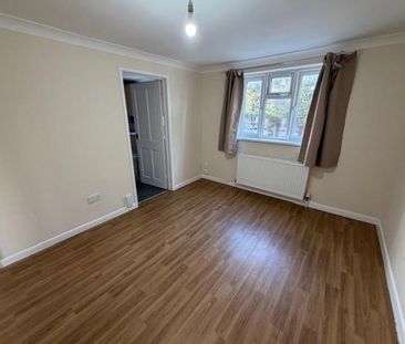 1 bedroom house to rent - Photo 2