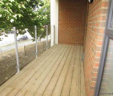 2 bedroom property to rent in Borehamwood - Photo 1