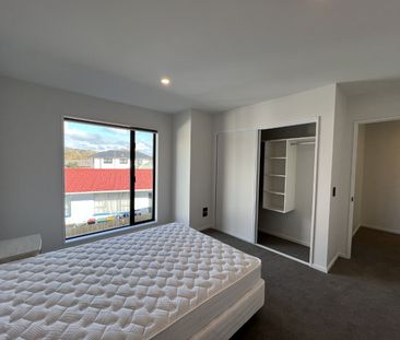 2/16 Rutherford Street, Woolston - Photo 4