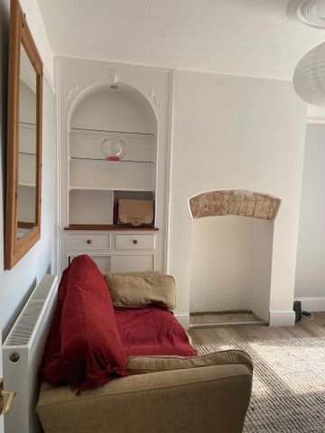 4 bedroom house - Photo 2