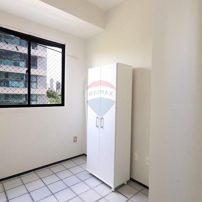 Apartamento de 3 quartos mais dependência completa, varanda, cozinha grande e 1 vaga de garagem. 105m quadrados - Foto 1