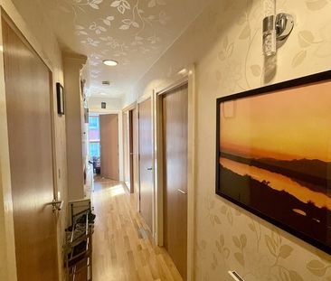 2 Bed Flat, Church Street, M4 - Photo 1