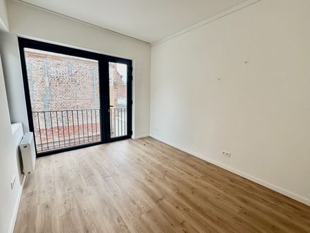 Ruim gerenoveerd 1-slpk appartement met terras - Photo 5