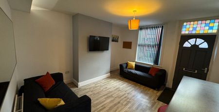 Harold Grove, Hyde Park, Leeds, LS6 1PH - Photo 2