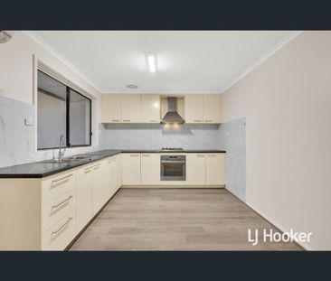 35 Eyebright Square, Hallam, Vic 3803 - Photo 6