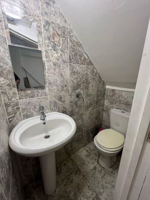 3 bedroom ground floor flat to rent - Photo 1