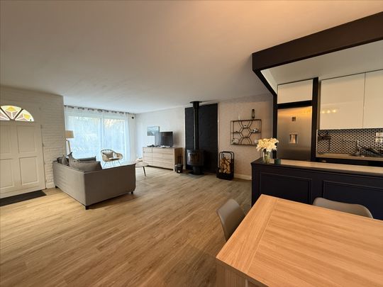 Maison 115.66 m² - 6 Pièces - Recloses (77760) - Photo 1