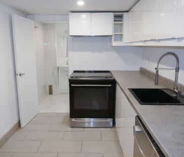 For Lease - 603 Annette Street Unit# Lower, Toronto, Ontario - Photo 5