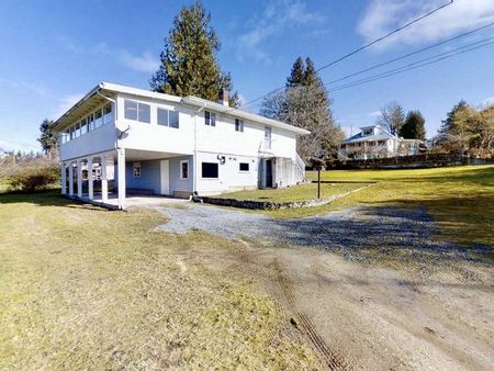 Two-bedroom & Den (Powell River) - Photo 2