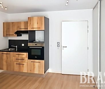 Location Appartement 2 pièces 40m² LES SABLES D’OLONNE 85180 - Photo 2