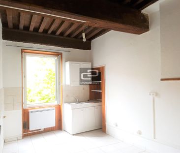 Location Appartement 3 pièces 77m² COUZON AU MONT D OR 69270 - Photo 1