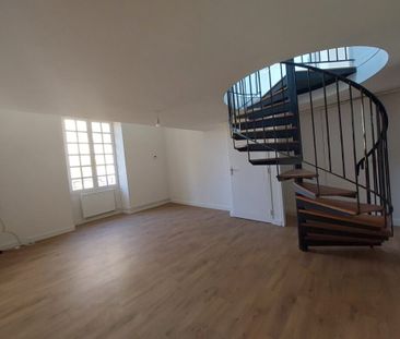 LOCATION APPARTEMENT T3 Bis, POITIERS, CENTRE-VILLE - Photo 5