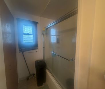 For Lease - 156 Paperbirch Crescent, London North, Ontario - Photo 3