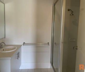 Affordable Three Bedroom Family Home - Photo 1