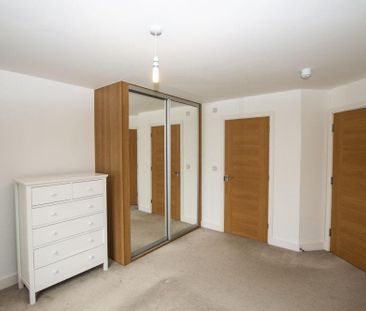 2 bedroom detached house to rent - Photo 4