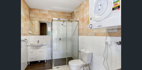 WALKING DISTANCE TO BROADWATER PARKLANDS - Photo 2