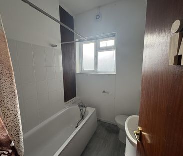2 bedroom maisonette to rent - Photo 5