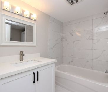 For Lease - 305 Palmerston Avenue, Whitby, Ontario - Photo 3