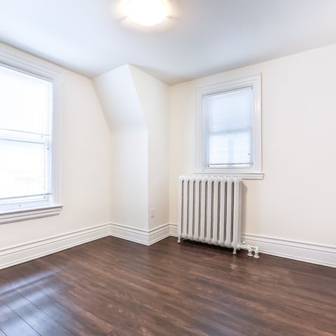 For Lease - 3 Glencairn Avenue Unit# 3rd Flr, Toronto, Ontario - Photo 1
