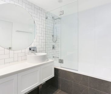 Superior Executive Residence (Deposit Paid) - Photo 2