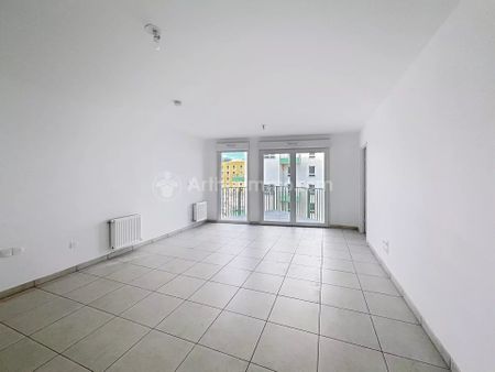 Location Appartement 1 pièces 31 m2 à Clermont-Ferrand - Photo 2