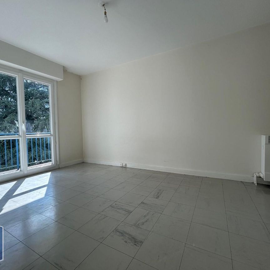 Location Appartement 1 pièce 27m² NIORT 79000 - Photo 1