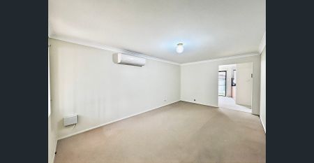 Convenient, Cozy and Comfortable Townhouse! - Photo 2