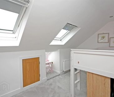 29 Mill Road West, Carryduff, Belfast, BT8 8HH - Photo 5