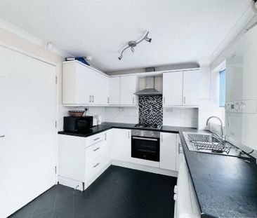 2 bedroom house share to rent - Photo 3