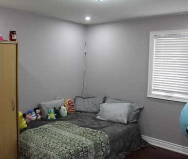 For Lease - 7 Cranberry Drive Unit# Main, Toronto, Ontario - Photo 4