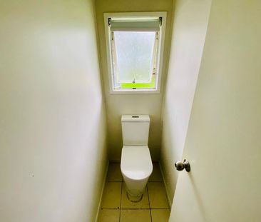 PAPAKURA, 3 BEDROOMS - Photo 6