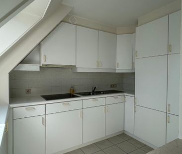 Verrassend ruim appartement met 2 slaapkamers in het centrum van Di... - Photo 1