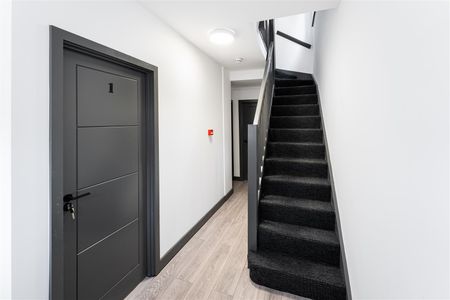 Burlington Avenue, Slough SL1, London - Photo 3