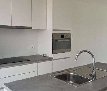 Appartement te huur in Hasselt voor € 925 met 1 slaapkamer - Foto 2