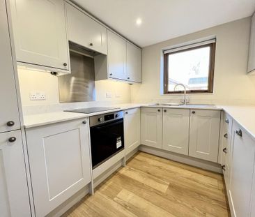 1 bedroom semi-detached bungalow to rent - Photo 3