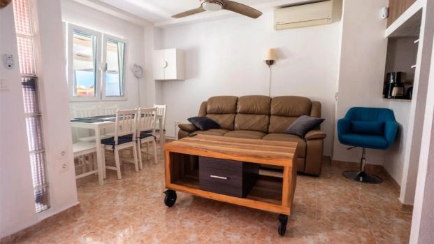 Piso de alquiler en Avenida de Londres, 184, Los Balcones y los Altos - Foto 1