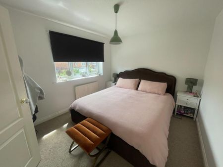 3 bedroom semi-detached house to rent - Photo 3