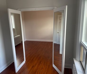 For Lease - 362 O'Connor Drive Unit# 2, Toronto, Ontario - Photo 6