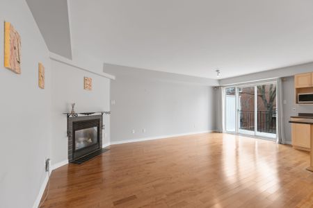 For Lease - 4 Thorburn Private, Lower Town - Sandy Hill, Ontario - Photo 5