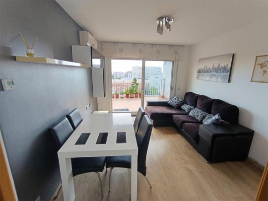 Piso de alquiler en Avinguda de Rio de Janeiro, 69, Porta - Photo 1