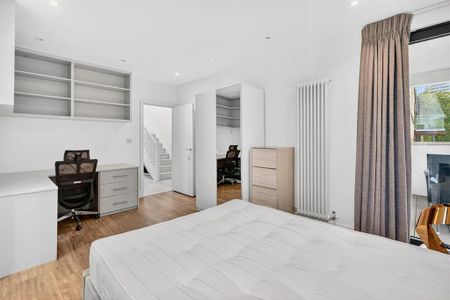 3 bedroom flat to rent - Photo 5