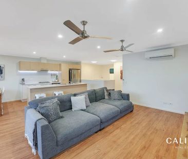 2 Storey Townhouse in sought after EvertonPark - Photo 4